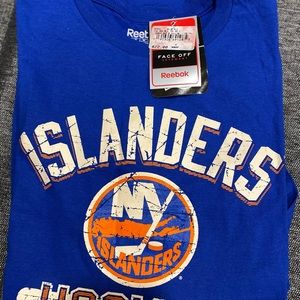 NY Islanders Hockey- Women's Tee, NWT